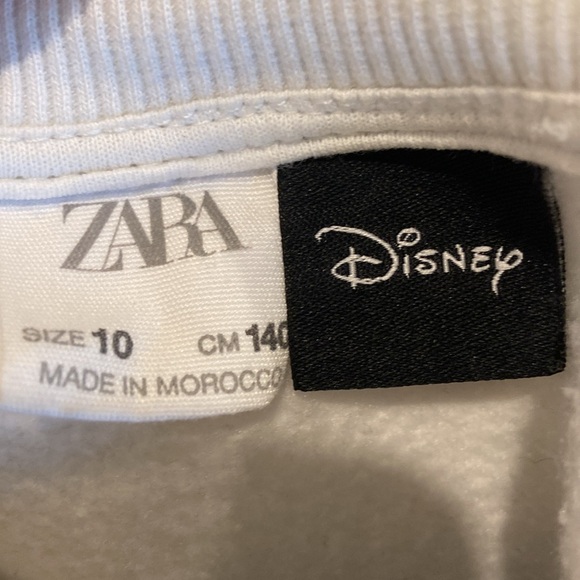 Girls Zara size 10 Mickey Mouse Disney edition sweatshirt. - Picture 2 of 3